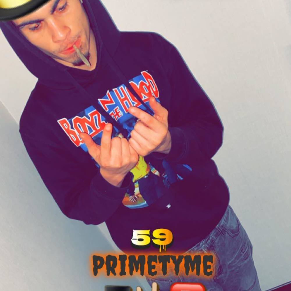 Meet your Posher, Niko